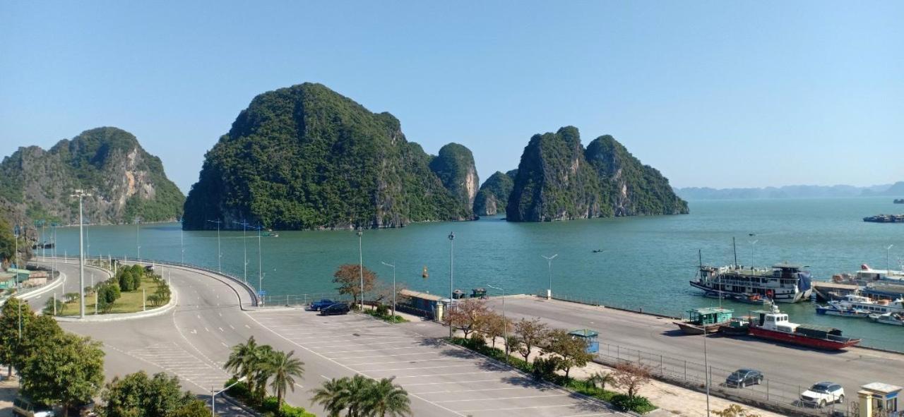 Tropical Villa Halong 하롱 외부 사진